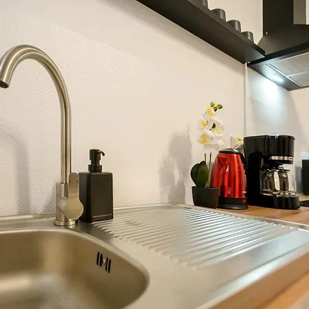 Cultural Gems- Modern 1Br Apartments Near Museums Bucharest Room photo