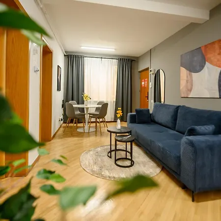 Cultural Gems- Modern 1Br Apartments Near Museums Bucharest Exterior photo